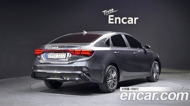 Kia K3 2022 — photo 2