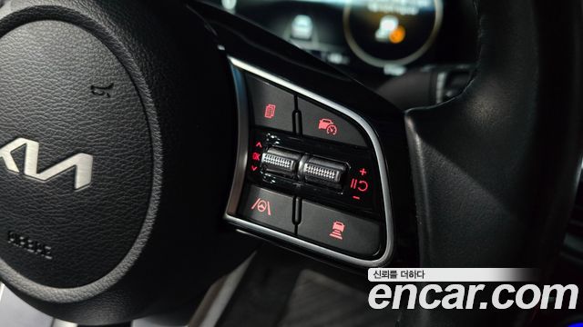 Kia K3 2022 — photo 23
