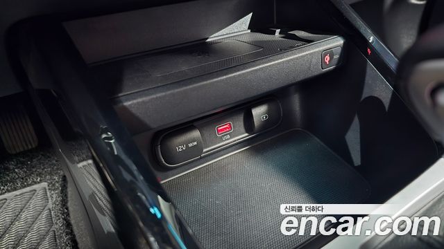 Kia K3 2022 — photo 25
