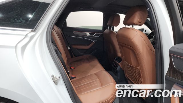 Audi A6 2020 — photo 18