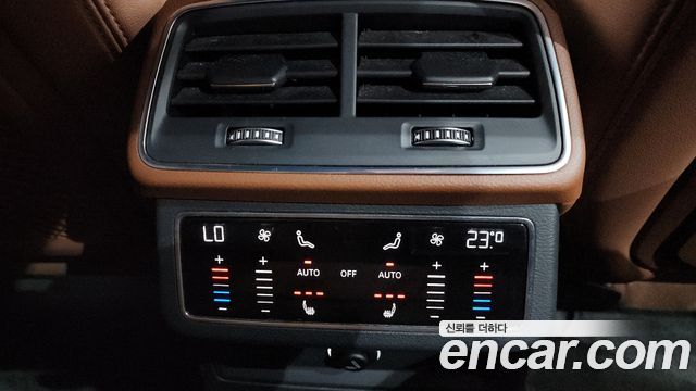 Audi A6 2020 — photo 32