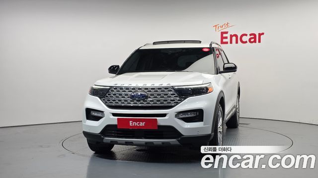 Ford Explorer 2022 — photo 3