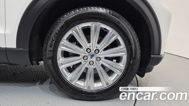 Ford Explorer 2022 — photo 5