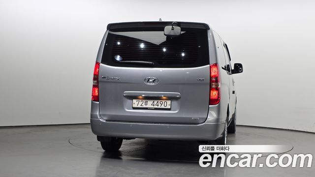 Hyundai Starex 2019 — photo 4