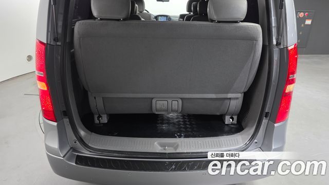 Hyundai Starex 2019 — photo 20