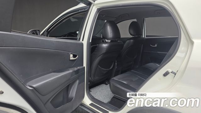 KG Mobility KORANDO 2012 — photo 16