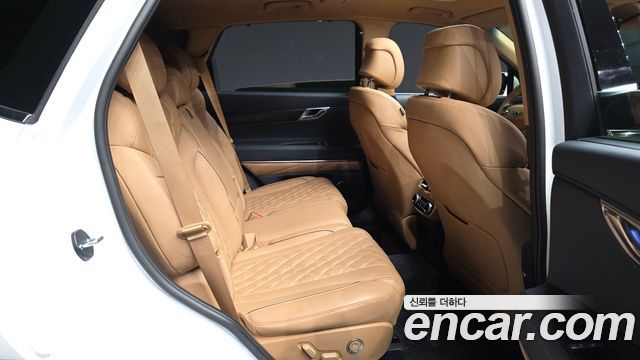 Genesis GV80 2023 — photo 12