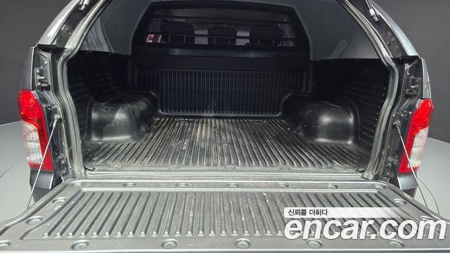 KG Mobility KORANDO 2013 — photo 20
