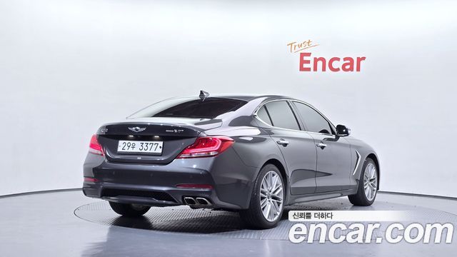 Genesis G70 2019 — photo 2