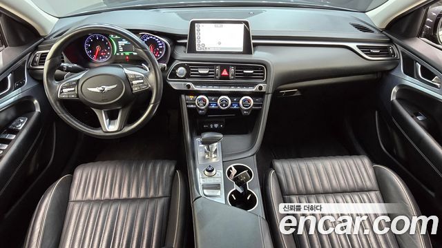 Genesis G70 2019 — photo 10