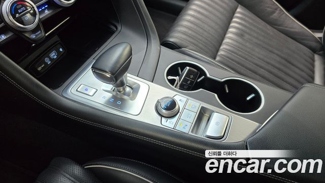 Genesis G70 2019 — photo 12