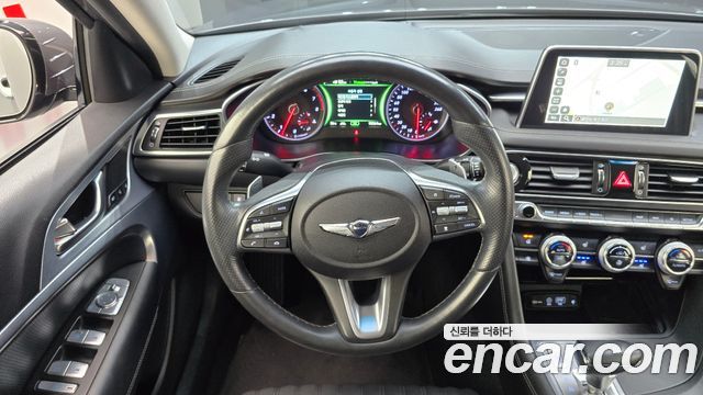 Genesis G70 2019 — photo 19