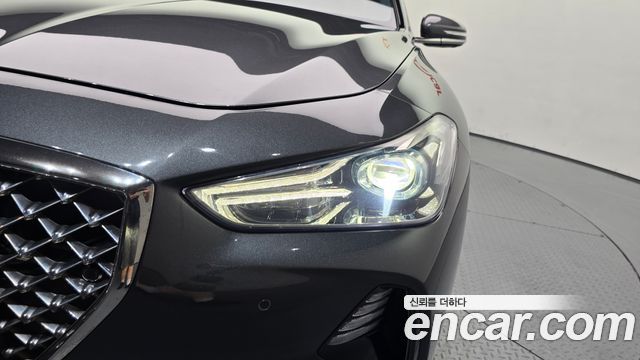 Genesis G70 2019 — photo 8