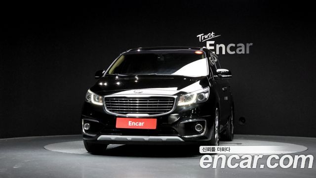 Kia Canival 2018 — photo 3