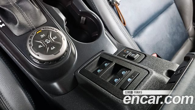 Ford Bronco 2024 — photo 30