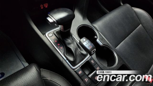 Kia Sportage 2016 — photo 9