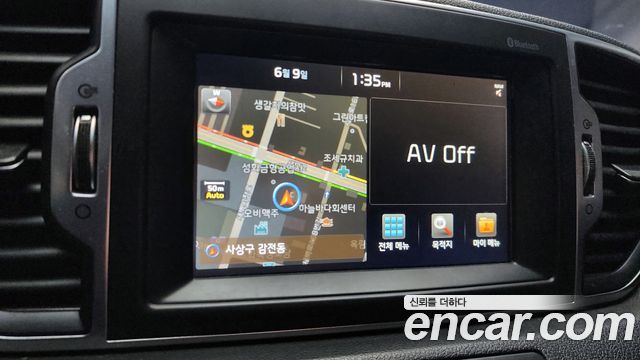 Kia Sportage 2016 — photo 13