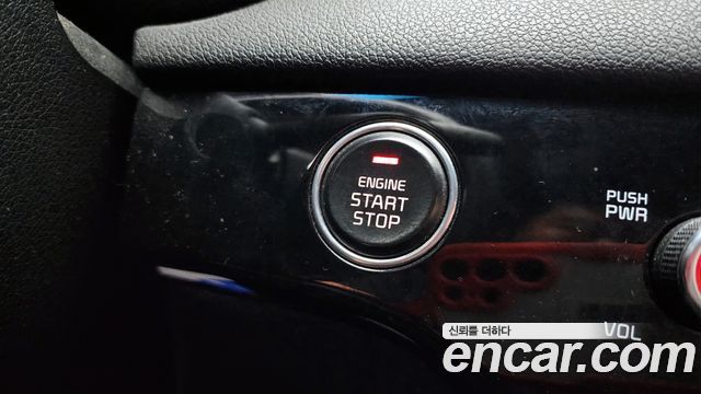 Kia Sportage 2016 — photo 17