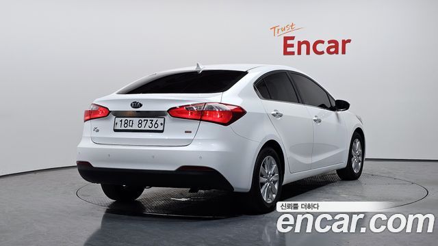 Kia K3 2013 — photo 2