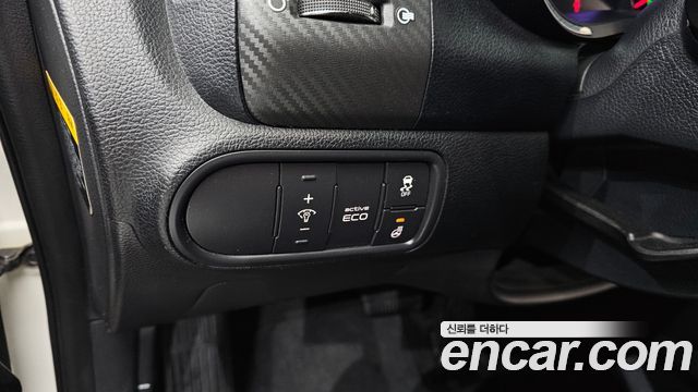 Kia K3 2013 — photo 22