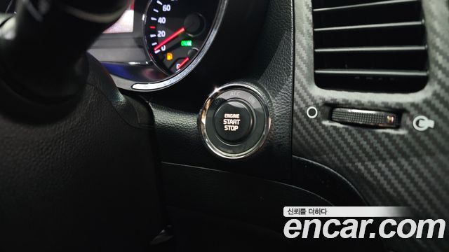Kia K3 2013 — photo 24