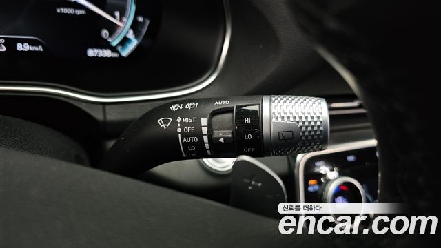 Genesis GV80 2023 — photo 30