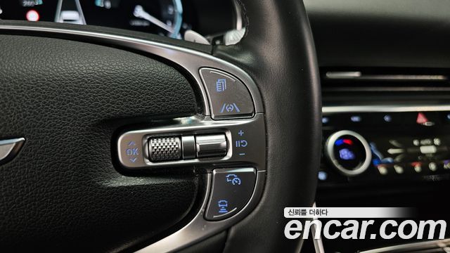 Genesis GV80 2023 — photo 34