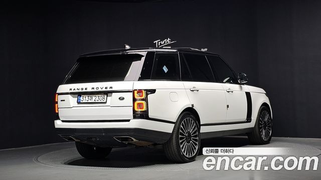 Land Rover Range Rover 2020 — photo 2