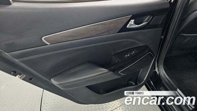 Kia K7 2020 — photo 15