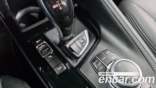 BMW X1 2022 — photo 18