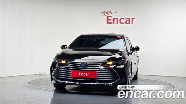 Toyota Avalon 2019 — photo 3
