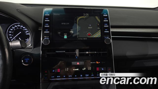 Toyota Avalon 2019 — photo 12