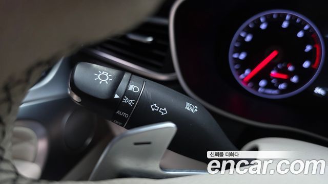 Genesis G70 2020 — photo 30
