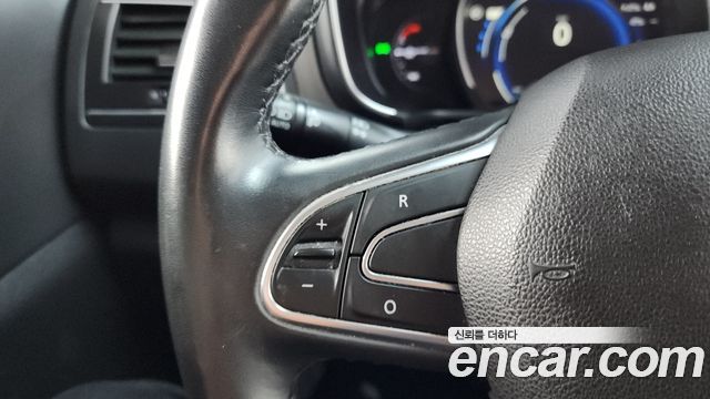 Renault Korea QM6 2019 — photo 22