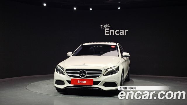Mercedes-Benz C-Class 2017 — photo 3