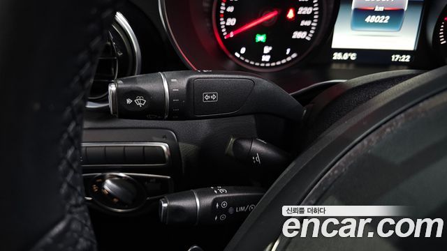Mercedes-Benz C-Class 2017 — photo 27