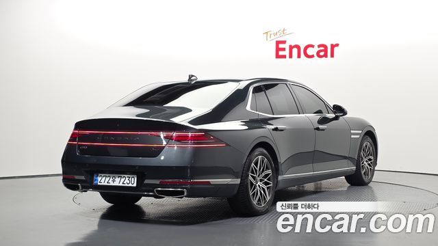 Genesis G90 2022 — photo 2