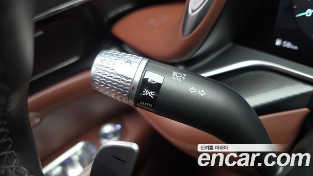 Genesis G90 2022 — photo 27