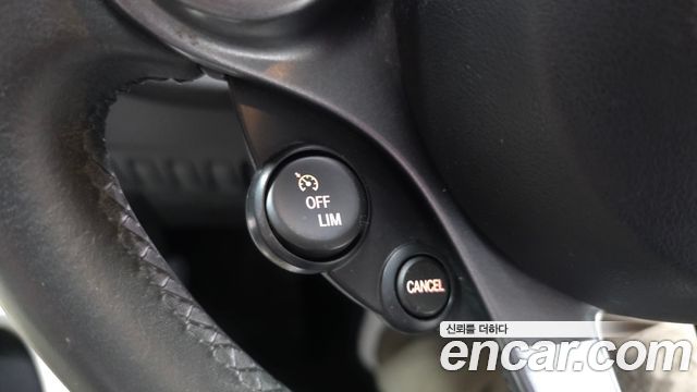 Smart Fortwo 2015 — photo 17