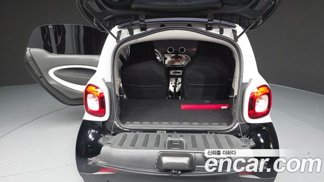 Smart Fortwo 2015 — photo 20