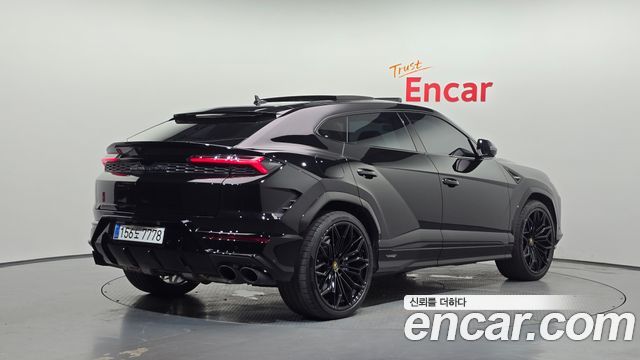 Lamborghini Urus 2025 — photo 2