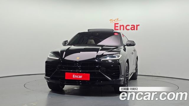 Lamborghini Urus 2025 — photo 3