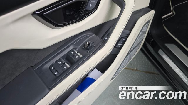 Lamborghini Urus 2025 — photo 27