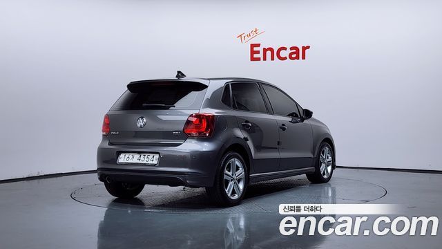 Volkswagen Polo 2014 — photo 2