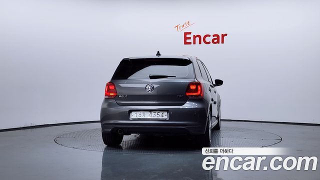 Volkswagen Polo 2014 — photo 4