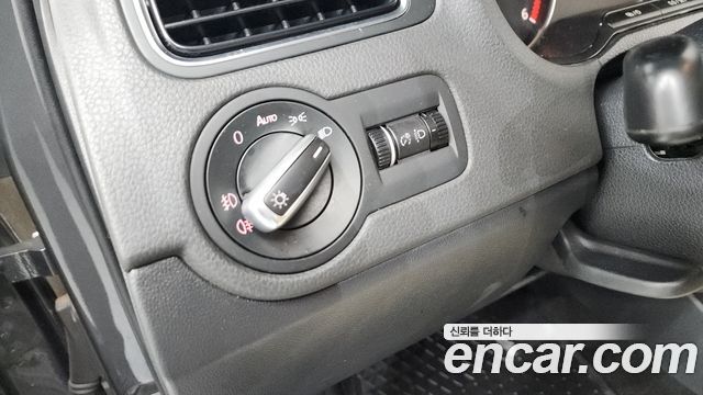 Volkswagen Polo 2014 — photo 17