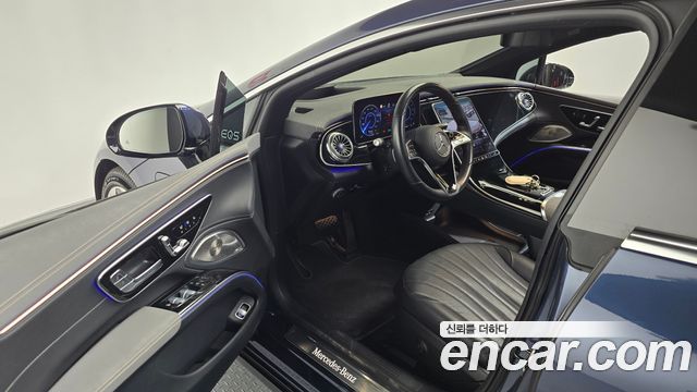 Mercedes-Benz EQS 2022 — photo 13