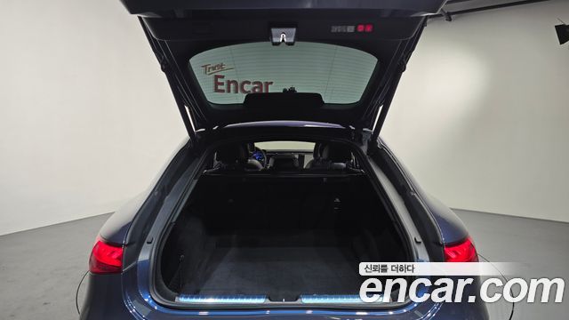 Mercedes-Benz EQS 2022 — photo 24