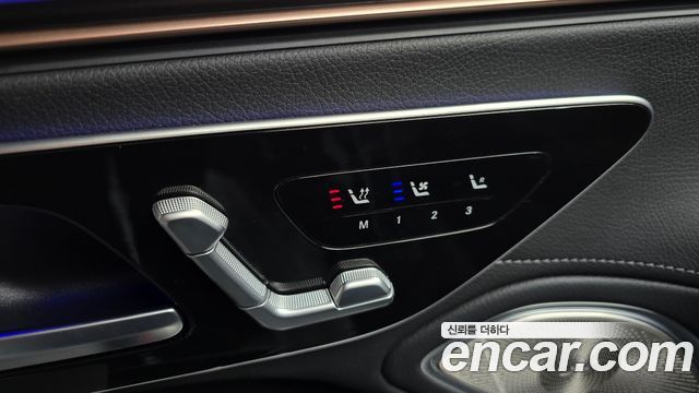Mercedes-Benz EQS 2022 — photo 34