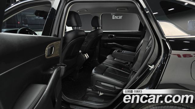Kia Sorento 2022 — photo 18